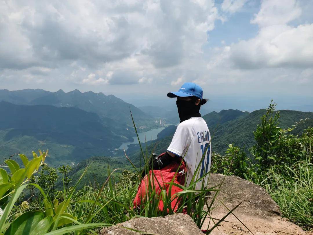 皇冠登一登二登三区别_【广州周边游】从化十登·鸡枕山皇冠登一登二登三区别，一鸣惊人—登广州第二高峰