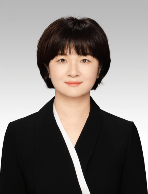 皇冠信用网怎么开账号
_不到1年再公示皇冠信用网怎么开账号
，生于1987年的李金玲，拟提名为县长候选人