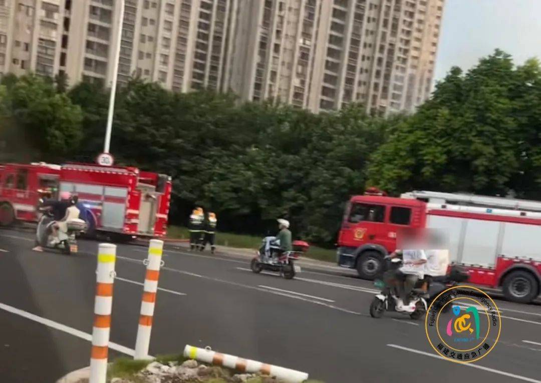 广岛三箭 v 名古屋鲸鱼
_福州一小区发生火灾广岛三箭 v 名古屋鲸鱼
，现场火势较大、浓烟滚滚！