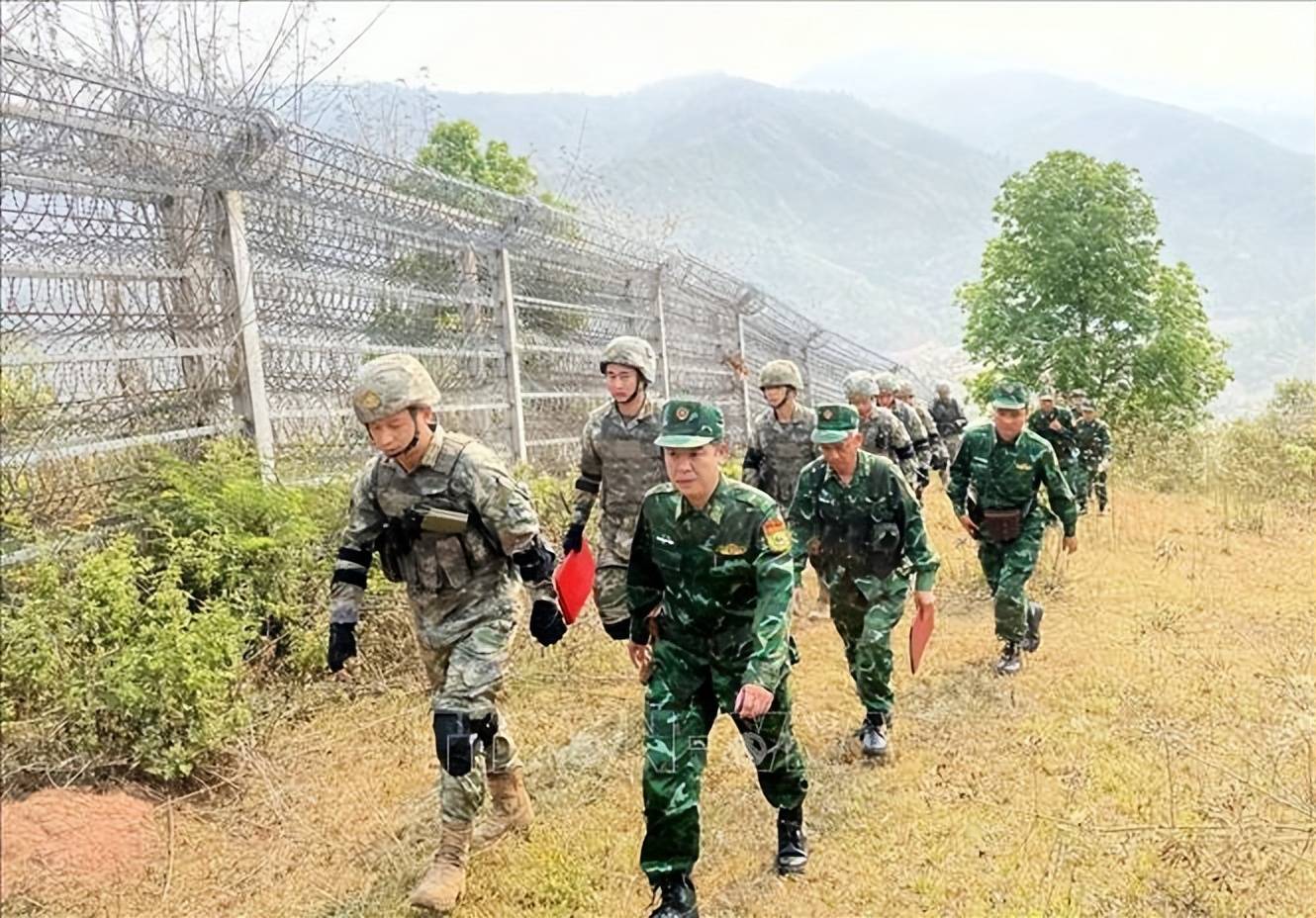 皇冠信用網开户_几十年来头一次皇冠信用網开户，越南人民军北进中国广西，中越陆军联合集结