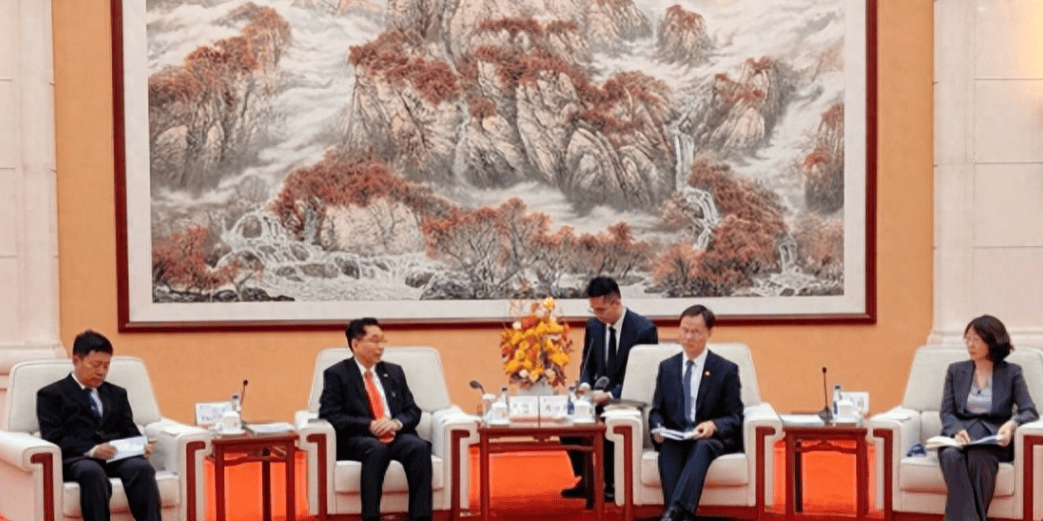 世界杯信用网登2代理
_帮中国拔除心腹大患后世界杯信用网登2代理
，敏昂莱底气十足，派人到中国提了个要求