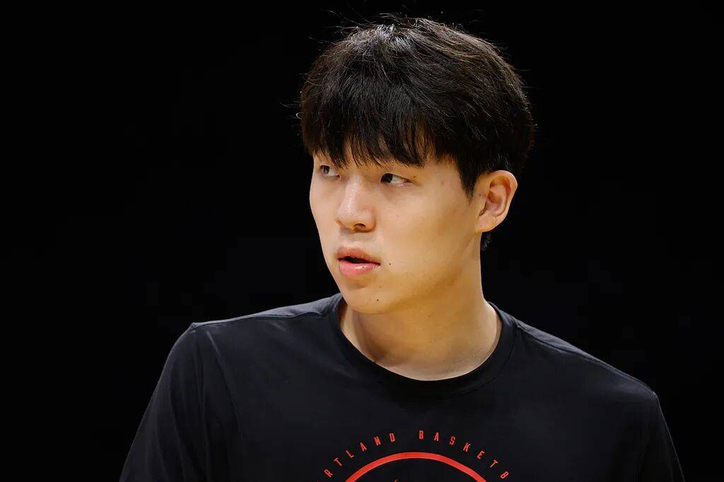 彩票信用盘出租
_开拓者主帅回应杨瀚森被下放:彩票信用盘出租
他是个真正有职业精神的球员;此前已官宣被召回