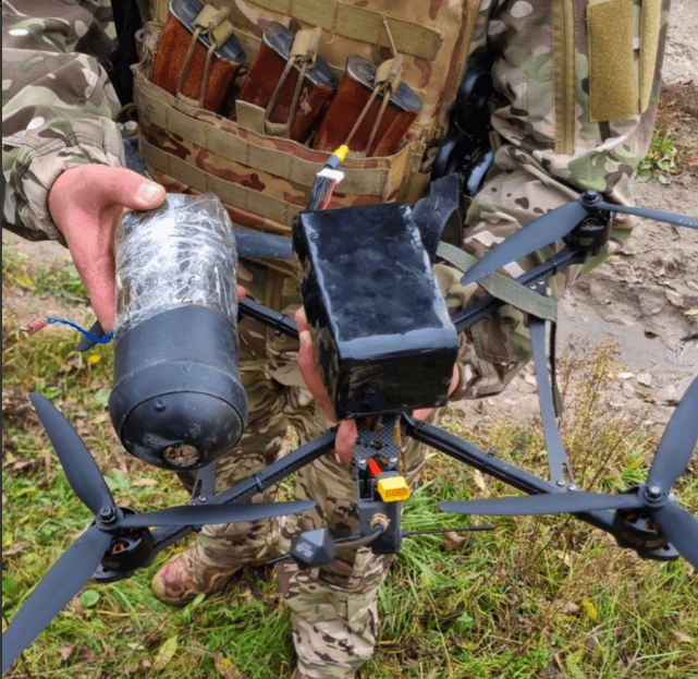 足球足球世界杯
_乌军伪装成女人突围红军城足球足球世界杯
,俄军一次俘虏200人,法械旅这次学到了精髓