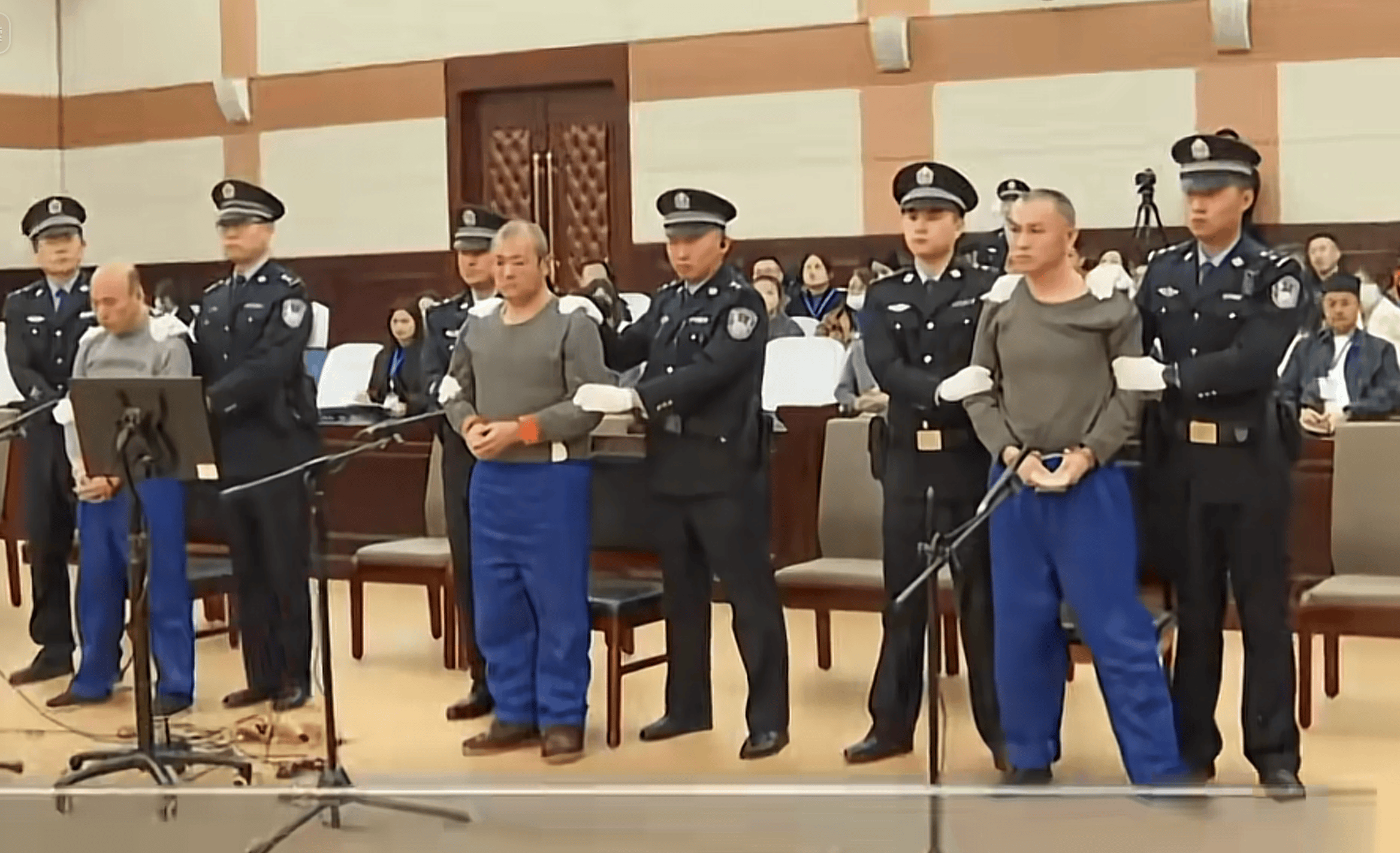 皇冠信用盘在线开户
_“他多活一天都是对社会的危害!”山东入室抢婴案两名被告人上诉皇冠信用盘在线开户
,受害人母亲发声