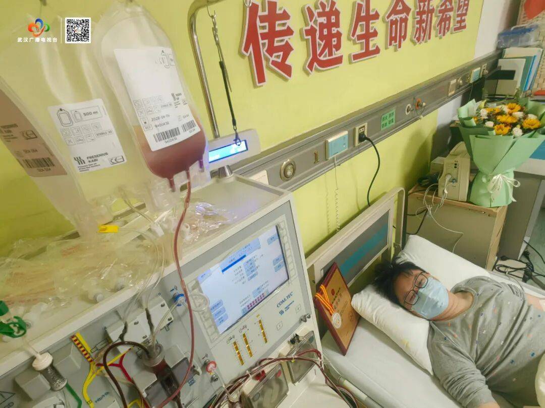 皇冠信用网登
_今天皇冠信用网登
,25岁武汉小伙与5岁陌生女孩千里“结缘”!