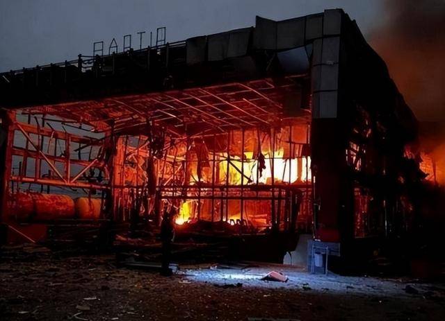 皇冠信用網代理登3
_突发!俄罗斯发动大规模袭击皇冠信用網代理登3
,“乌克兰全境面临导弹袭击威胁”