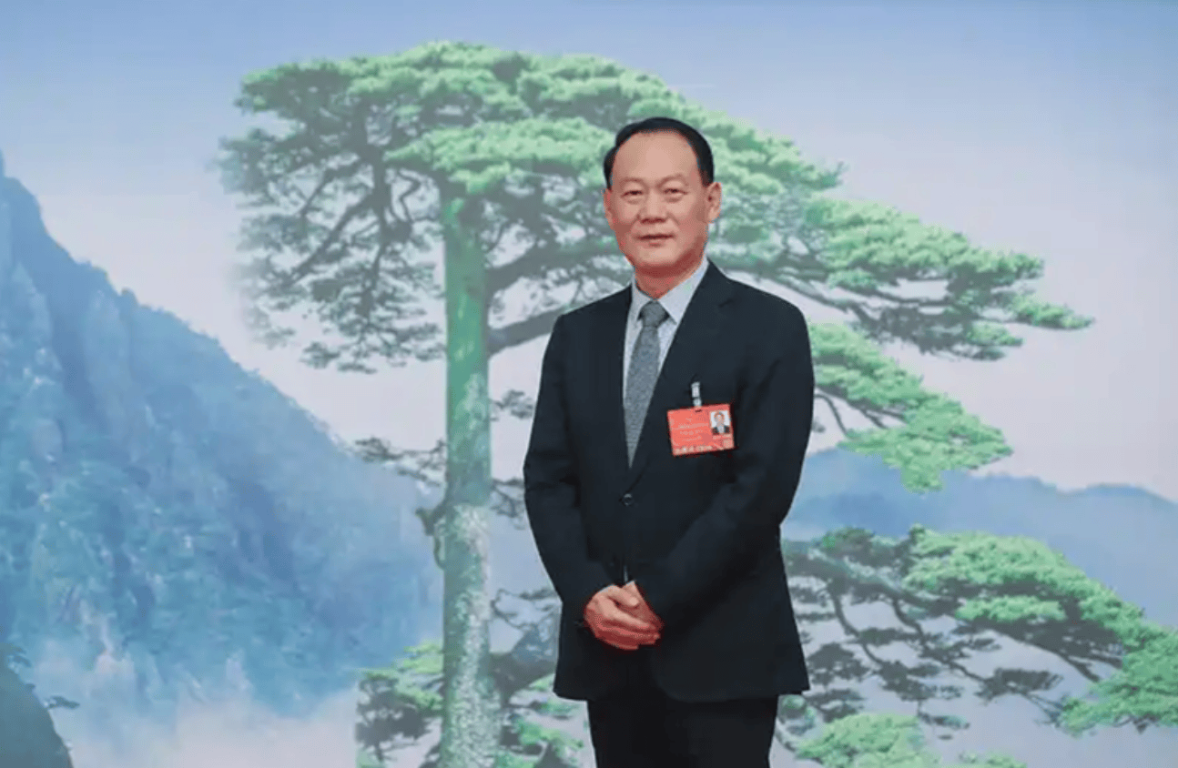 皇冠代理如何申请_安徽厅官叶露中主动投案 年轻时当过高校教师皇冠代理如何申请,曾任六安市委书记