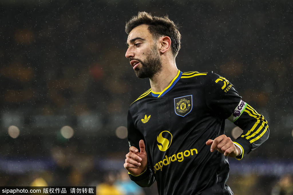 法國甲組聯賽_残阵战纽卡法國甲組聯賽！曼联多名主力缺席 “铁人”B费回归日期待定