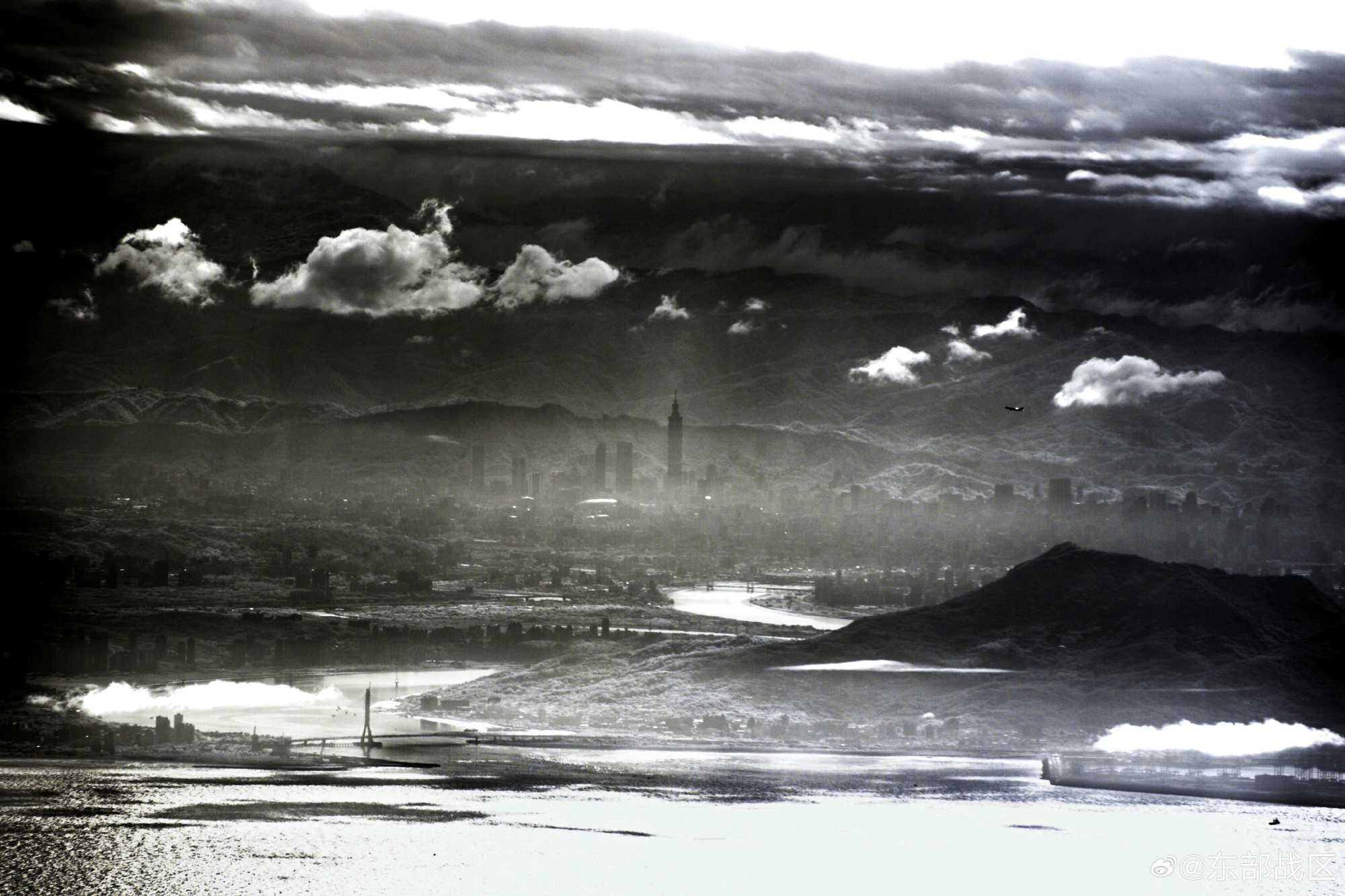 雅库布斯托尔法vs卢卡斯托纳尔
_凌晨3点屏东以南发生激烈对峙雅库布斯托尔法vs卢卡斯托纳尔
,052D不顾阻扰,强行压向台护卫舰!