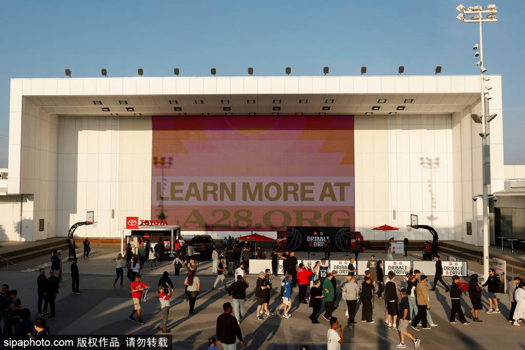 皇冠信用网会员如何申请_重磅！曝凯尔特人欲交易扬尼斯-阿德托昆博皇冠信用网会员如何申请，绿军三巨头能否成真？