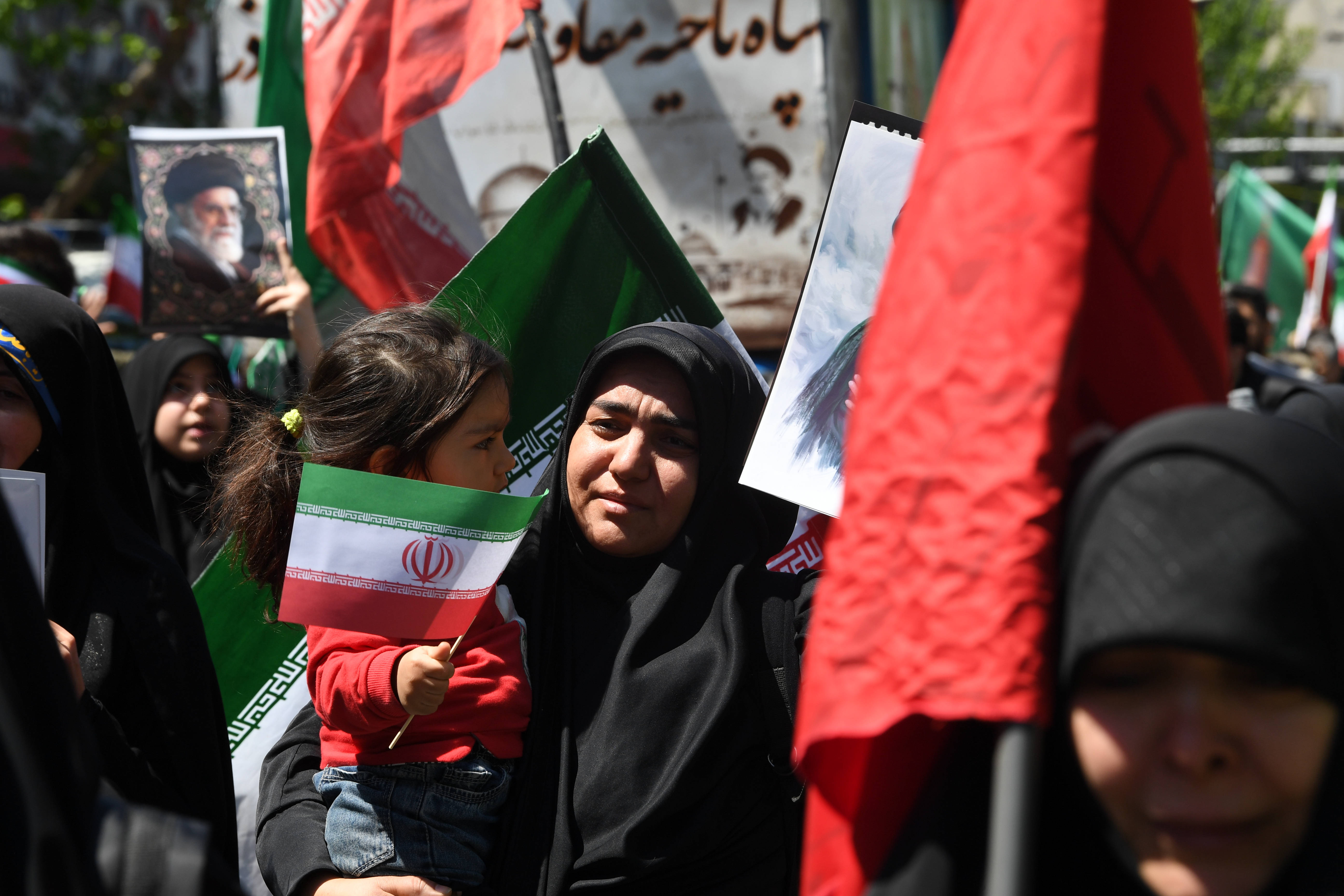 皇冠信用网代理申条件_伊朗举行大规模哀悼活动 悼念已故伊朗最高领袖阿里·哈梅内伊遇害40日